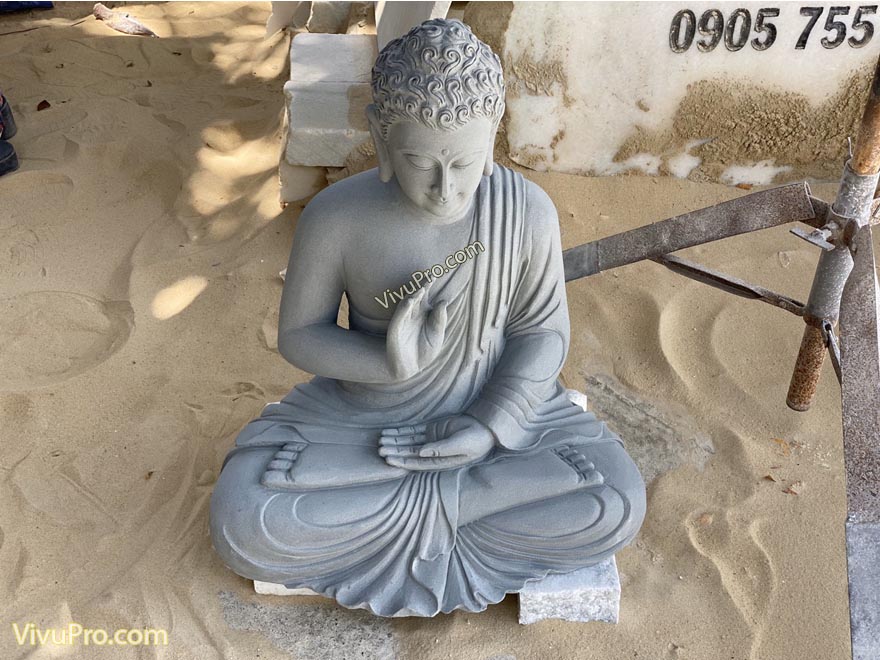 Tượng Phật Thích Ca ngồi không đế Đá Sa Thạch