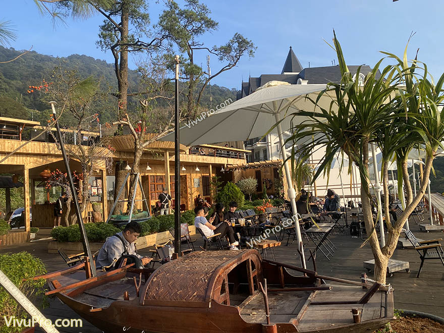 Cafe lâu đài tam đảo